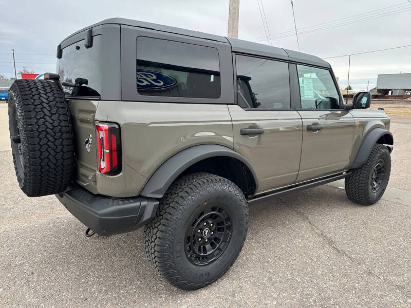 2026 Ford Bronco Badlands