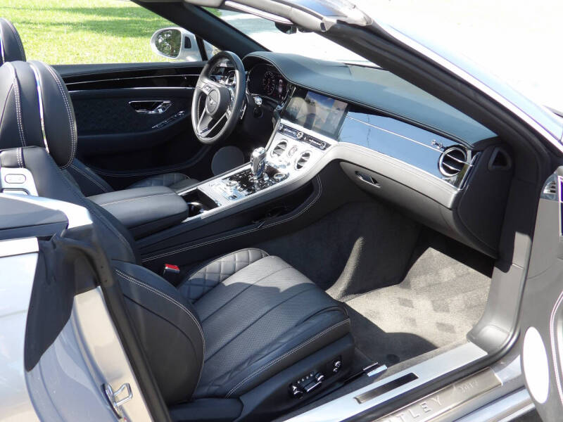 2020 Bentley Continental GTC V8