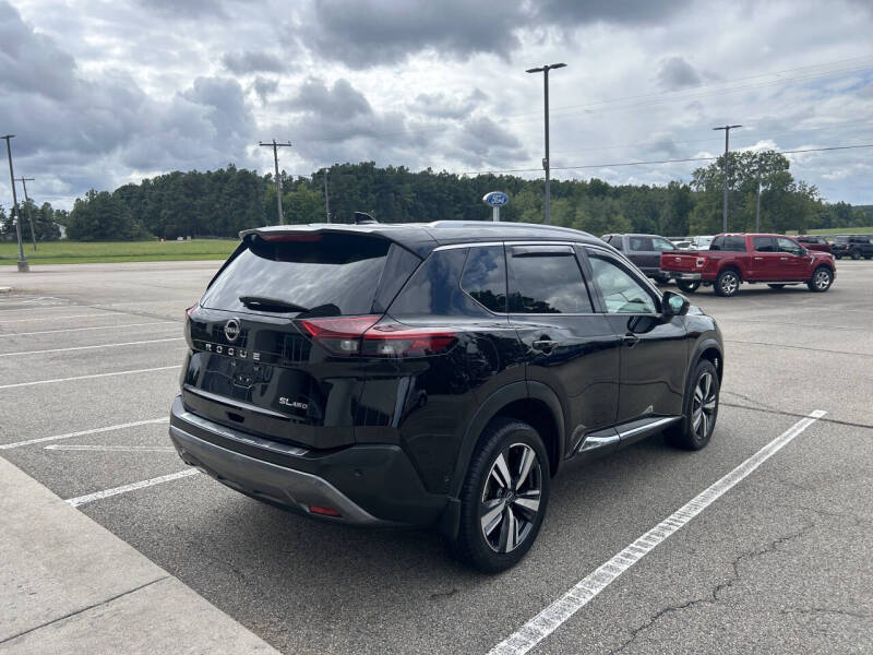 2023 Nissan Rogue SL