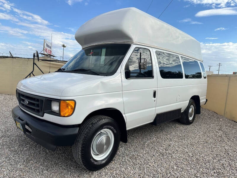 2004 Ford E-Series