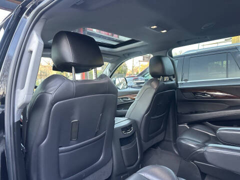 2020 Cadillac Escalade ESV Luxury