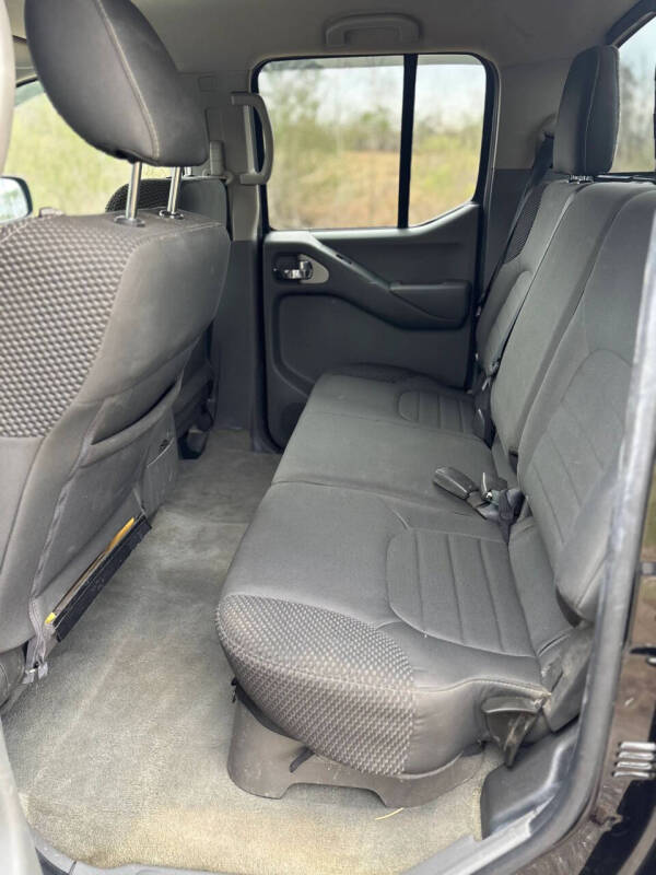 2017 Nissan Frontier Desert Runner