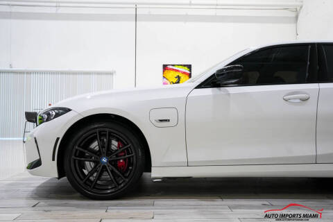 2023 BMW 3 Series 330e