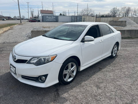 2013 Toyota Camry for sale at Autoville in Bowling Green OH