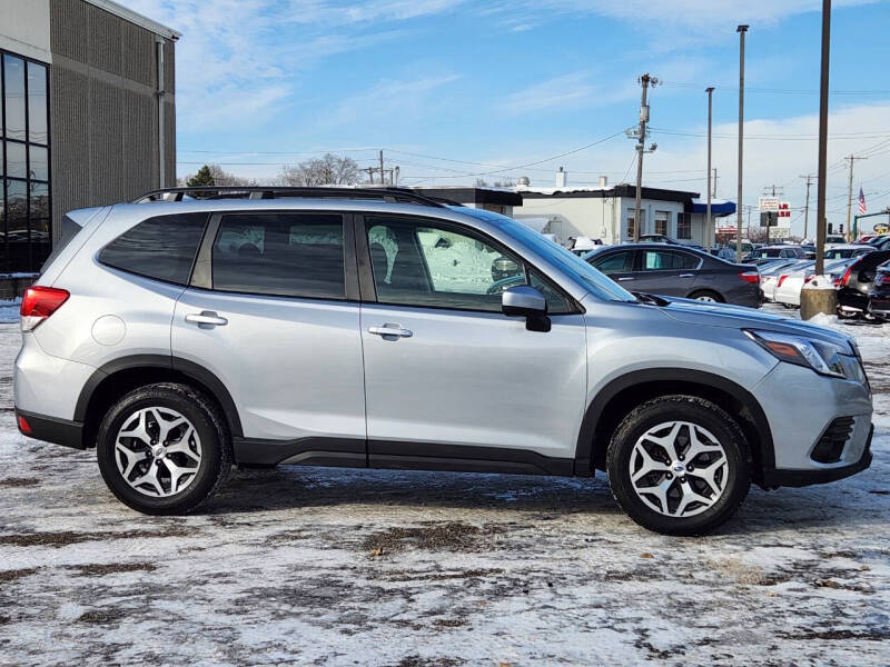 2022 Subaru Forester Premium
