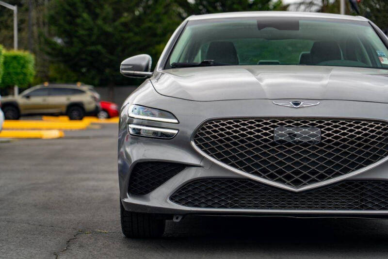 2022 Genesis G70