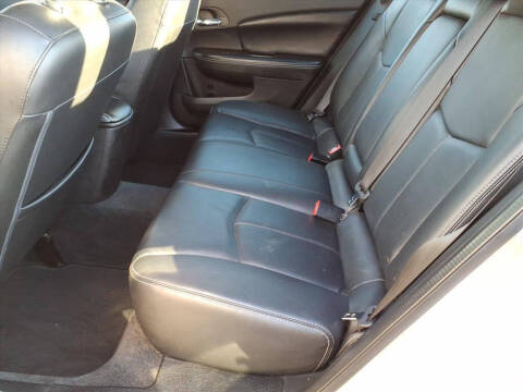 2012 Chrysler 200 Limited