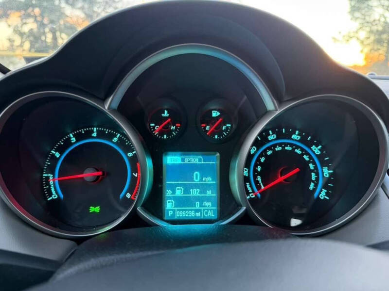 2014 Chevrolet Cruze LS Auto