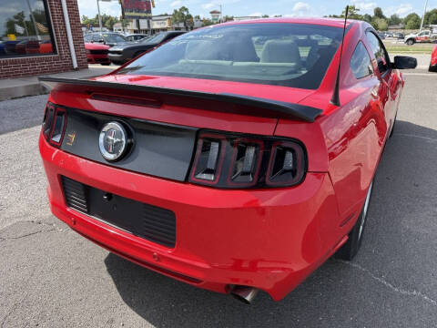 2014 Ford Mustang V6