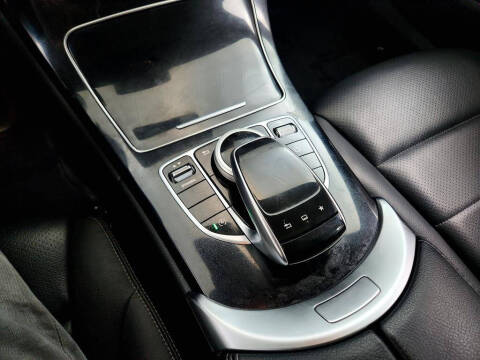 2016 Mercedes-Benz C-Class