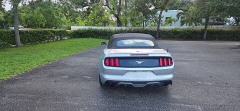 2016 Ford Mustang EcoBoost Premium