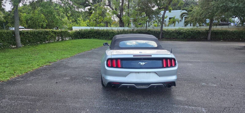 2016 Ford Mustang EcoBoost Premium