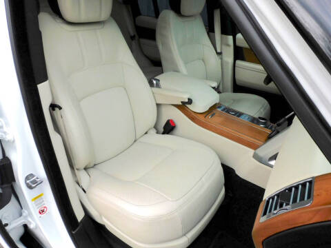 2021 Land Rover Range Rover P525 HSE Westminster Edition