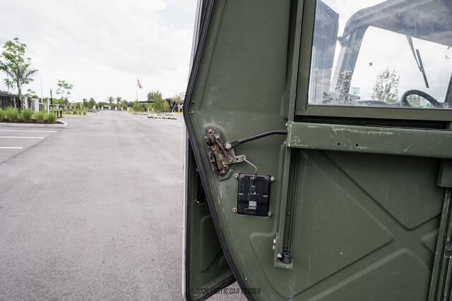 1987 AM General Hummer