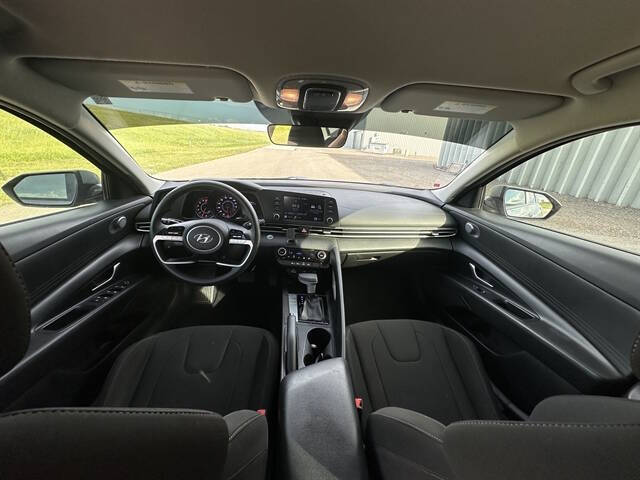 2021 Hyundai Elantra