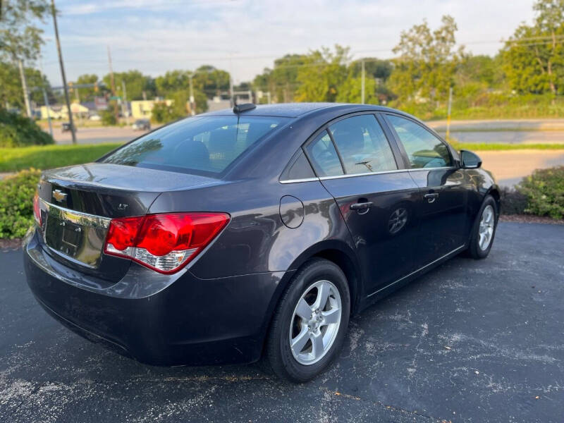 2014 Chevrolet Cruze null photo 5