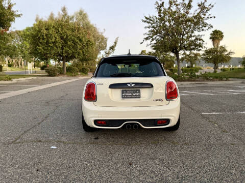 2015 MINI Hardtop 4 Door Cooper S