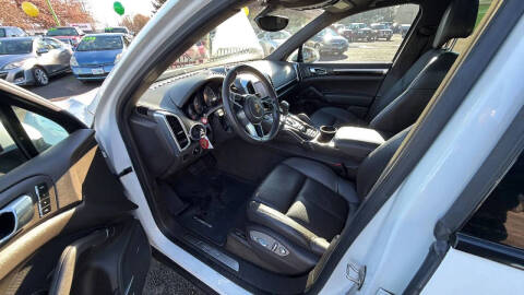 2016 Porsche Cayenne