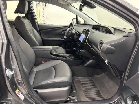 2021 Toyota Prius XLE