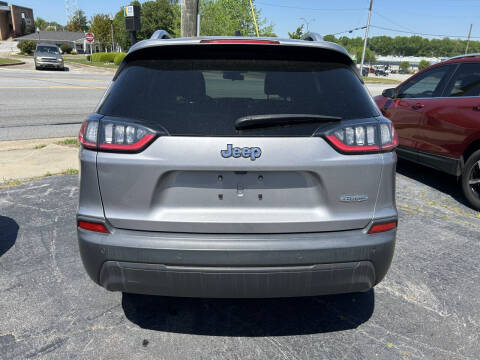 2019 Jeep Cherokee Latitude Plus