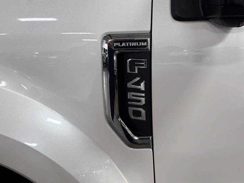 2017 Ford F-450 Super Duty Platinum