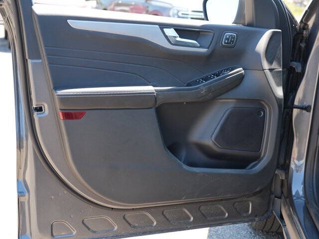 2023 Ford Escape Platinum