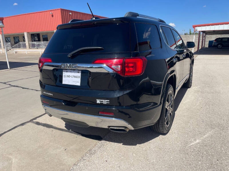 2019 GMC Acadia Denali