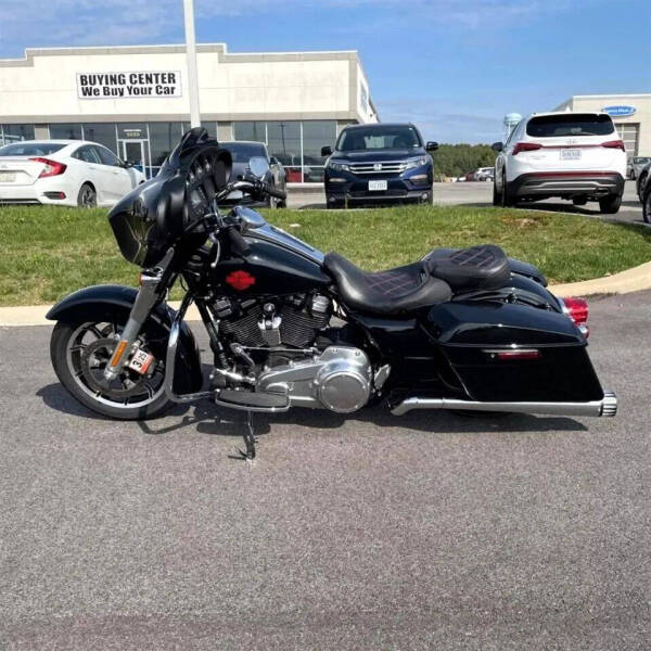 2019 Harley-Davidson FLHT Electra Glide Stan