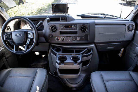2024 Ford E-Series