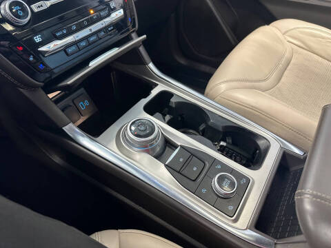 2021 Ford Explorer Platinum