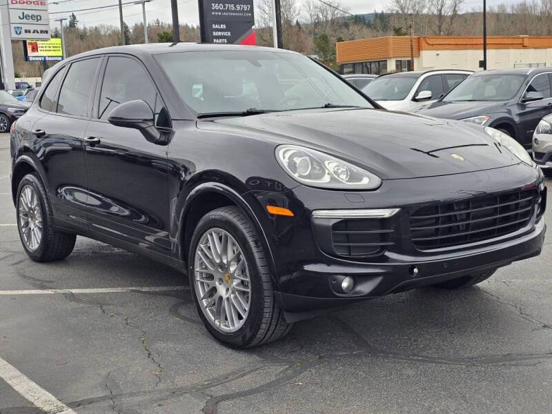 2018 Porsche Cayenne Platinum Edition