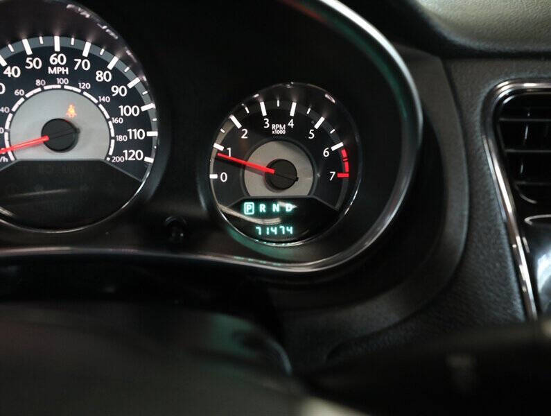 2013 Chrysler 200 Limited