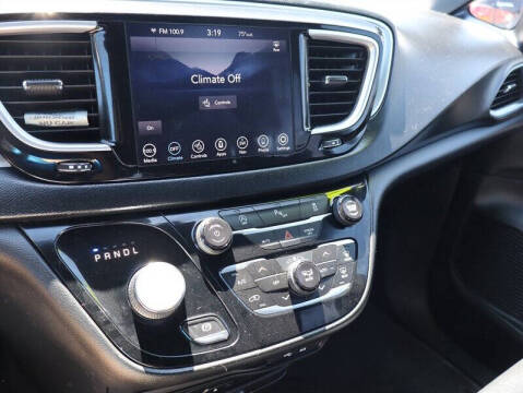 2020 Chrysler Pacifica Touring L Plus