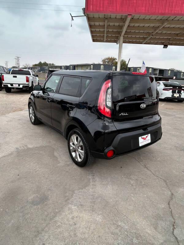 2015 Kia Soul +