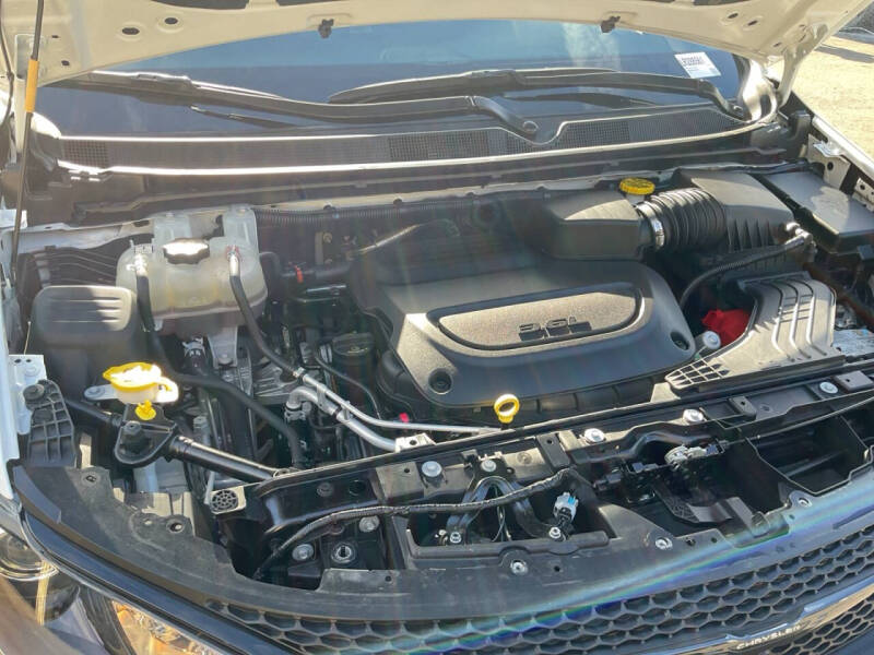 2020 Chrysler Pacifica Launch Edition