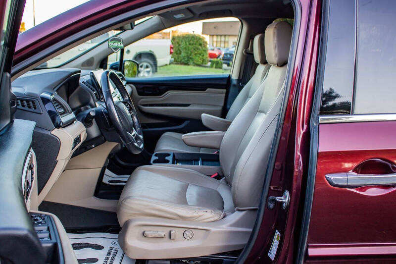 2019 Honda Odyssey Elite