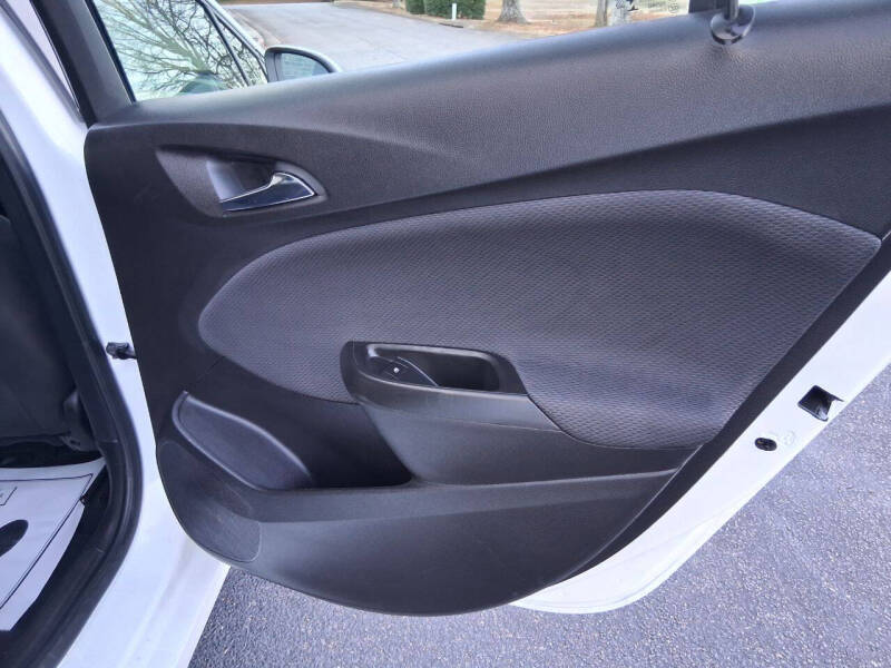 2018 Chevrolet Cruze LT Auto