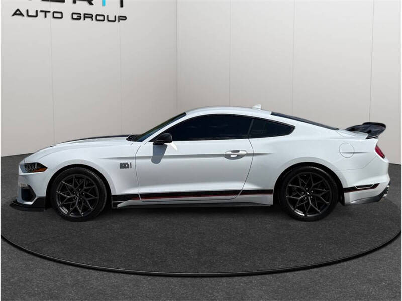 2022 Ford Mustang Mach 1