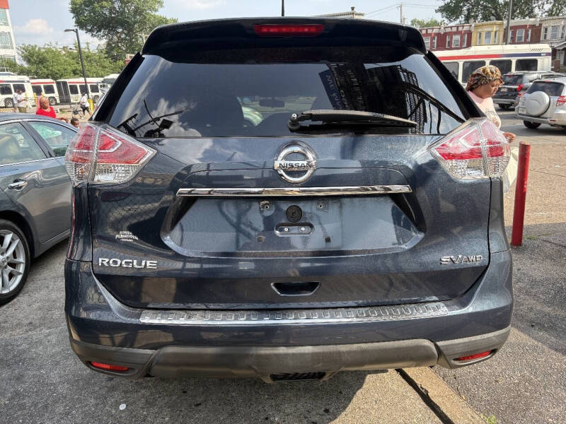 2016 Nissan Rogue SV