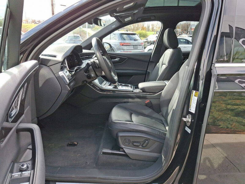 2022 Audi Q7 quattro Premium 55 TFSI