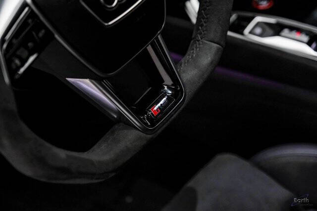 2023 Audi RS e-tron GT quattro