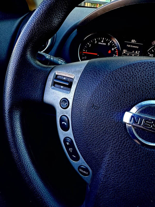 2014 Nissan Rogue Select S