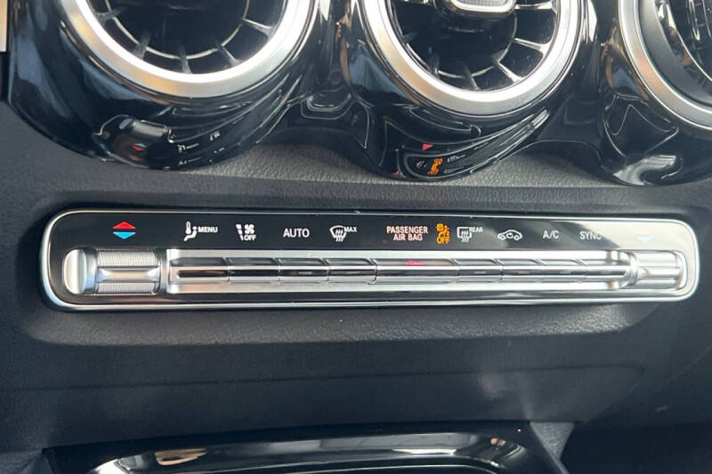 2020 Mercedes-Benz GLB GLB 250 4MATIC