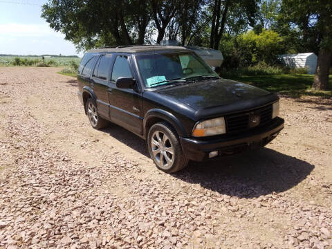 1999 Oldsmobile Bravada for sale at B&M Auto Sales and Service LLP in Marion SD