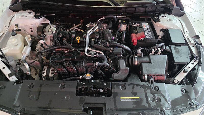 2024 Nissan Altima 2.5 SR