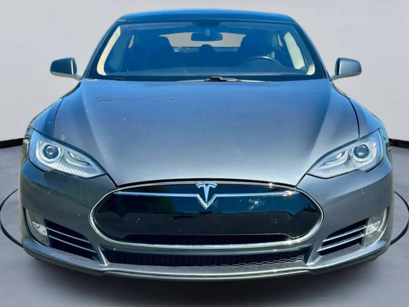 2014 Tesla Model S