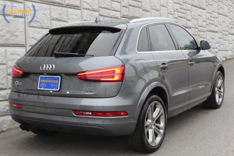 2016 Audi Q3 2.0T quattro Premium Plus