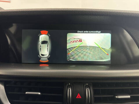 2018 Alfa Romeo Stelvio Sport