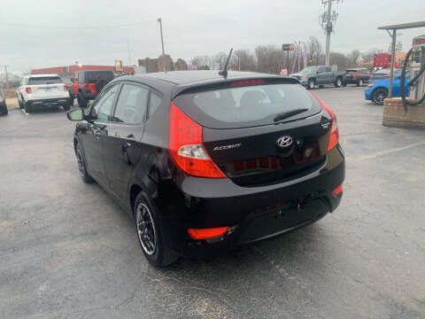 2013 Hyundai Accent GS