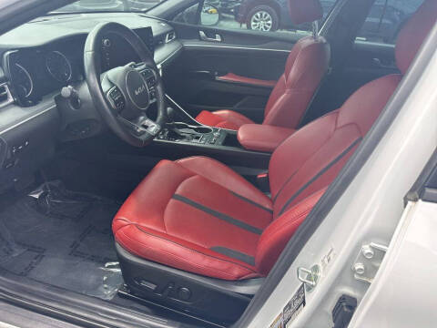 2023 Kia K5